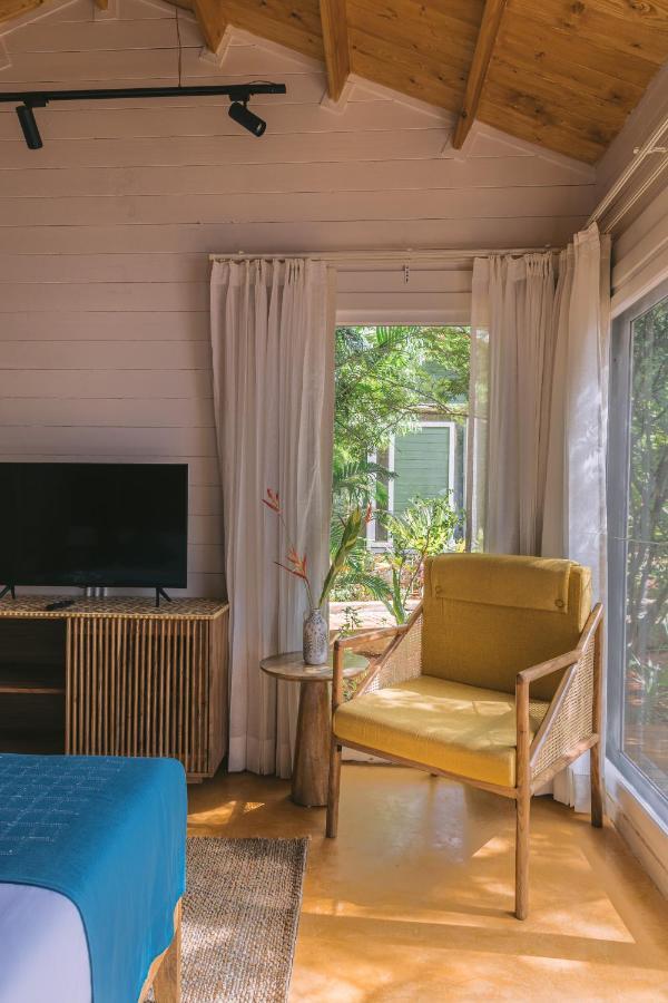 Larisa Resort Ashwem Mandrem Eksteriør bilde